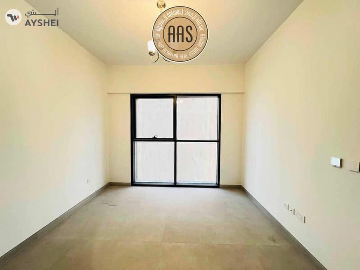 Prime Location || Luxurious 2 Bedroom Hall || Balcony || In 120K Only-3-3