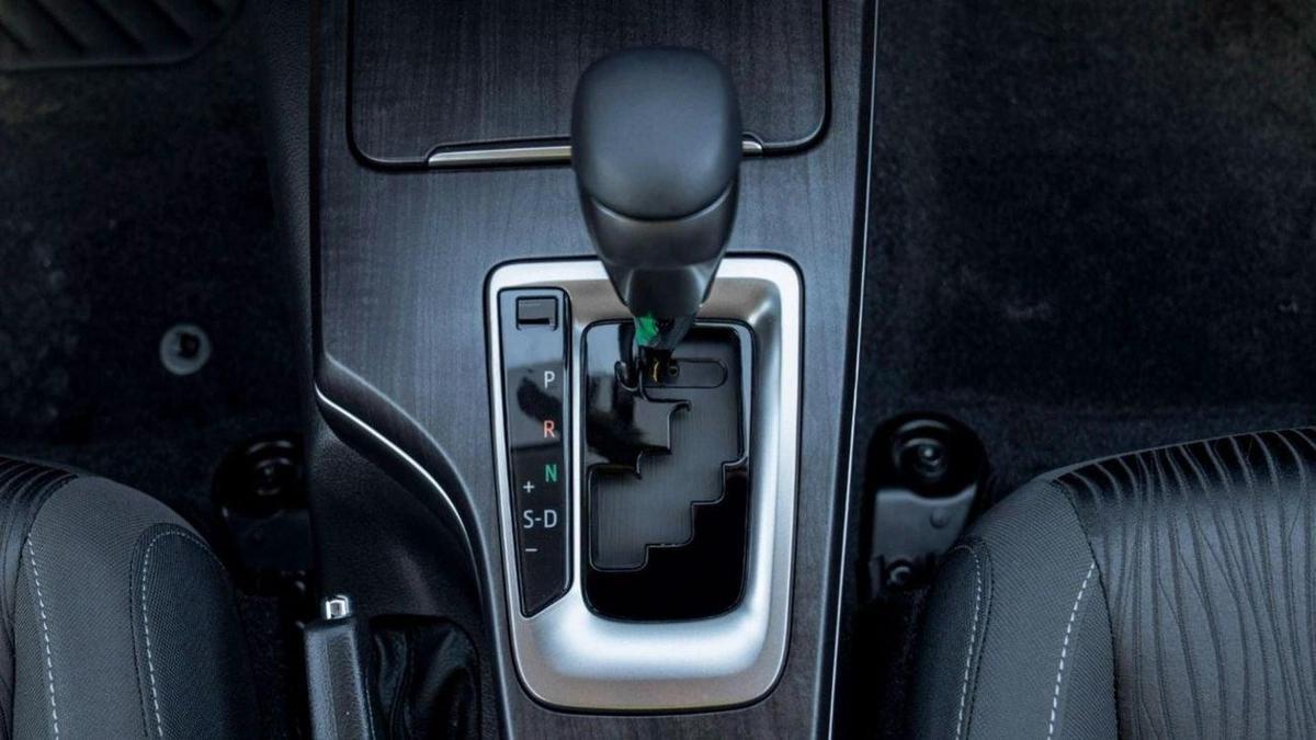 Toyota Fortuner Toyota Fortuner 2.4L Diesel 2024-15-15