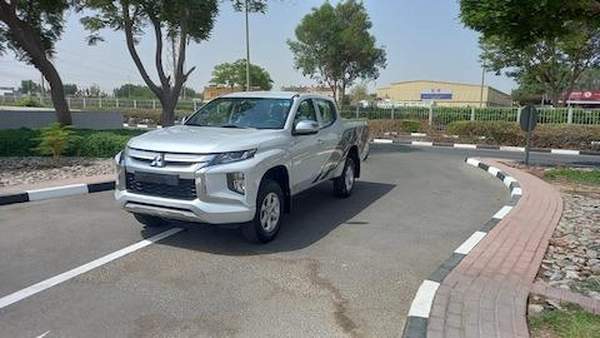 MITSUBISHI L200 2020