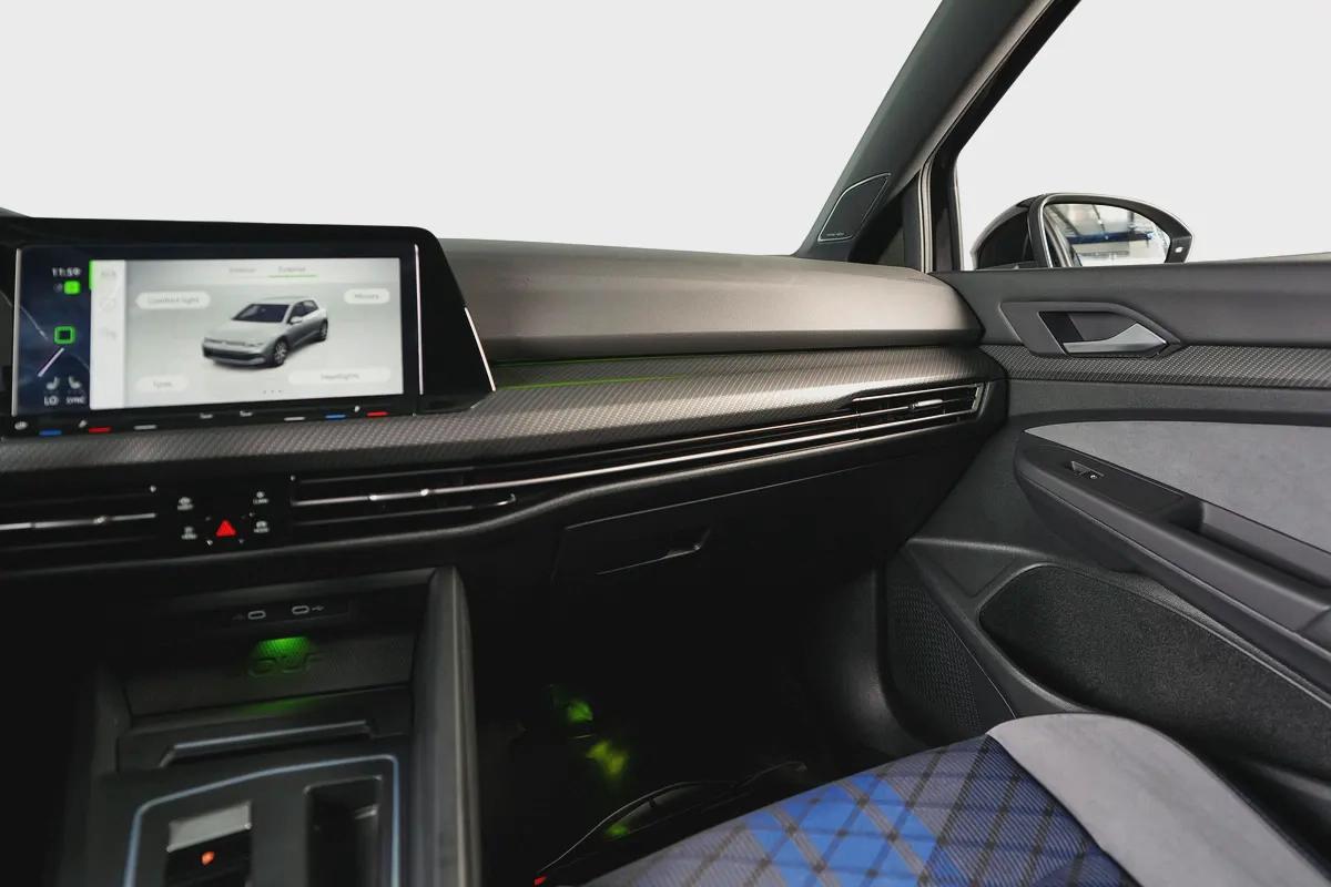 Volkswagen Golf R - Well maintained - Warranty available-10-10