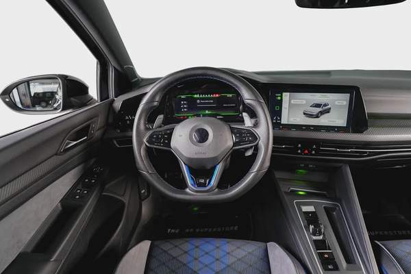 Volkswagen Golf R - Well maintained - Warranty available