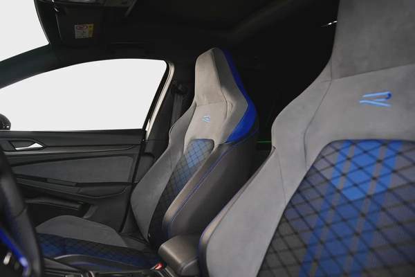 Volkswagen Golf R - Well maintained - Warranty available