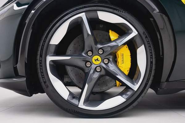 2024 FERRARI PURSANGUE