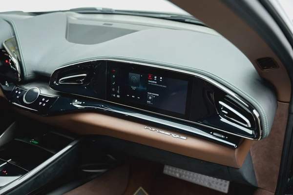 2024 FERRARI PURSANGUE