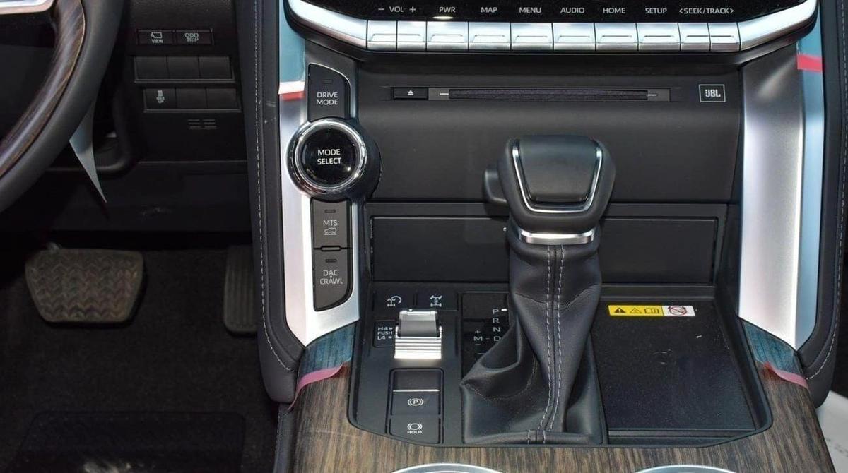 Toyota Land Cruiser land cruiser vxr diesel 3.3L MY2024-13-13