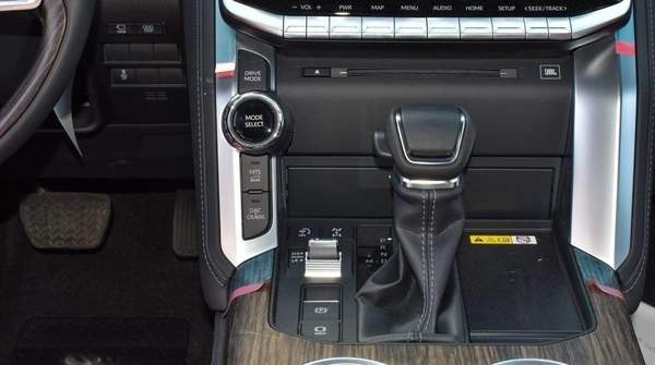 Toyota Land Cruiser land cruiser vxr diesel 3.3L MY2024