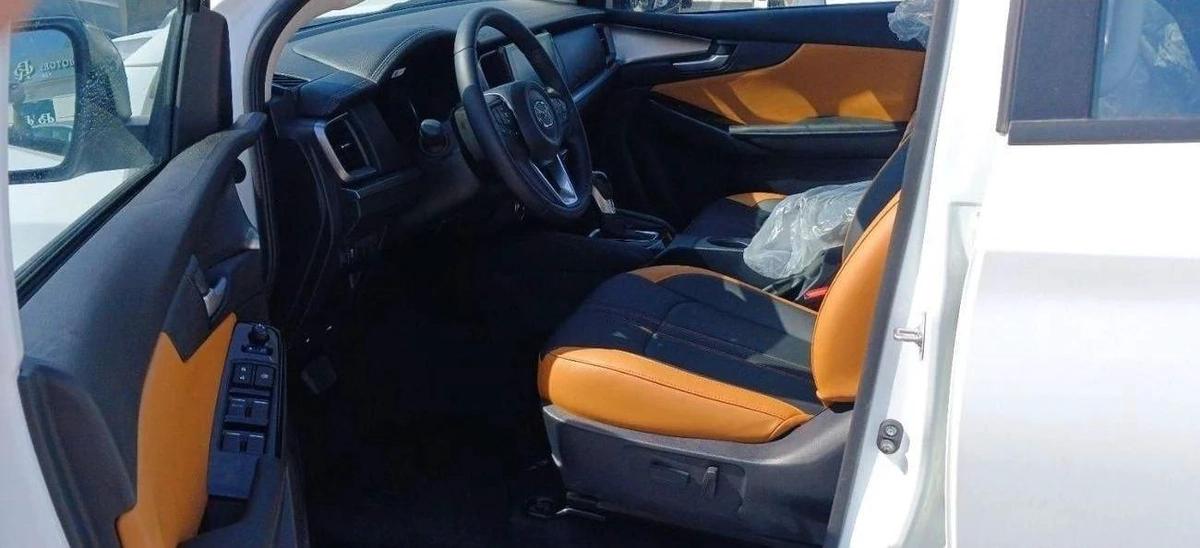 Mazda BT50 Mazda BT50 3.0L Diesel AT DC 2024YM | Export Price Exclusively on DubiCarsExclusively on DubiCars-2-2