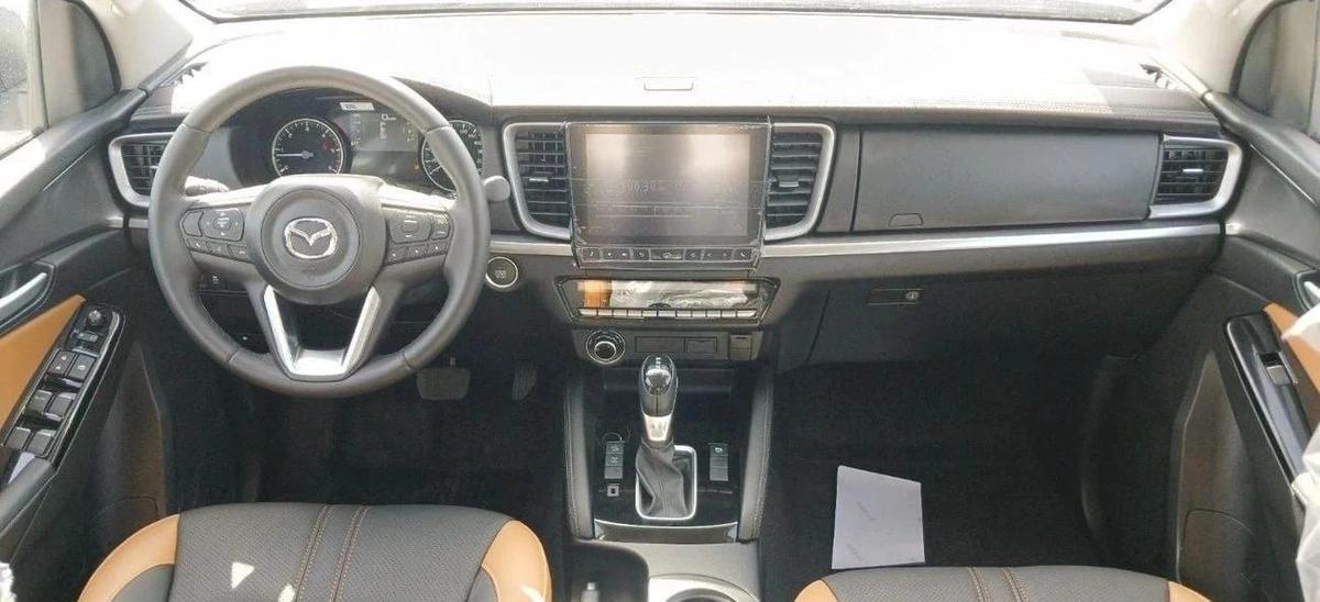 Mazda BT50 Mazda BT50 3.0L Diesel AT DC 2024YM | Export Price Exclusively on DubiCarsExclusively on DubiCars-7-7