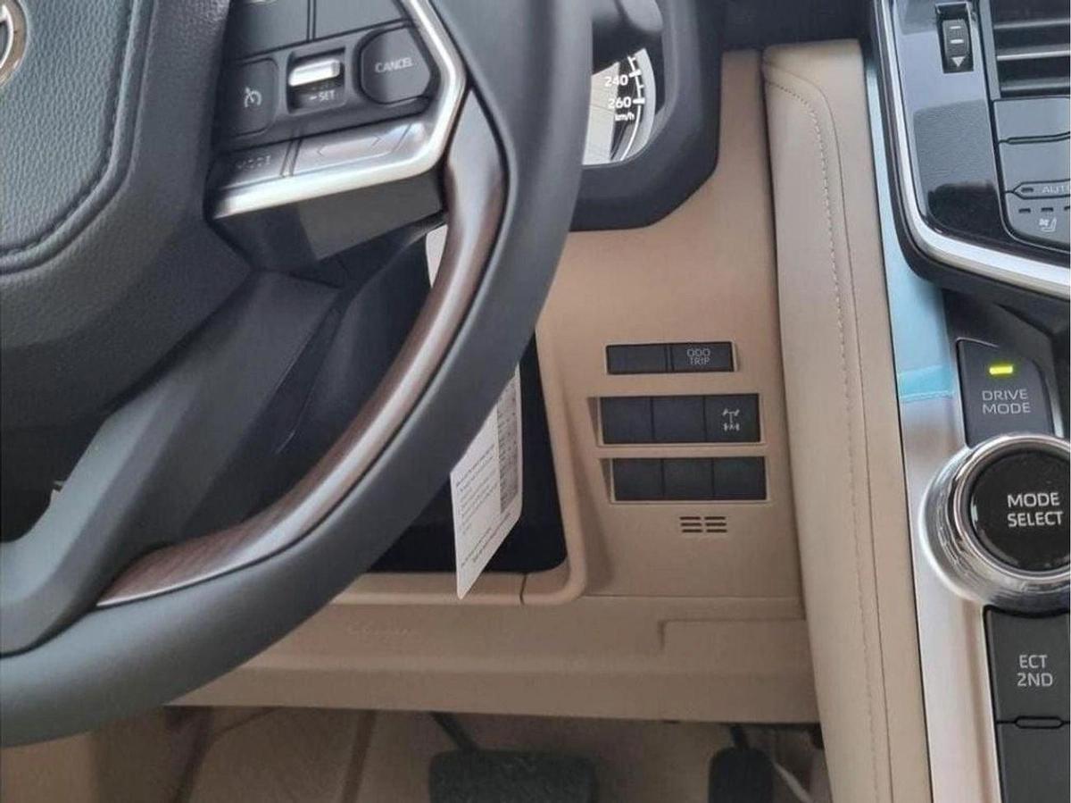 Toyota Land Cruiser LAND CRUISER GXR-12-12