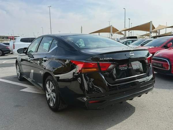 Nissan Altima 2023 | US Specs | 30,529 KM | Black on Black