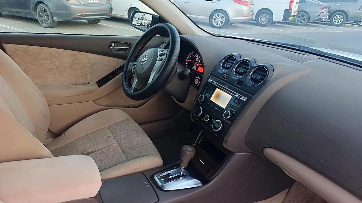 Nissan Altima SL 2011 - GCC Specs - Well Maintained-18-18