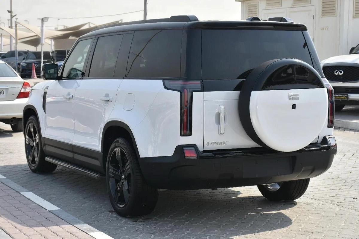 ROX 01 7 SEATS PHEV 2025 | WHITE-16-16