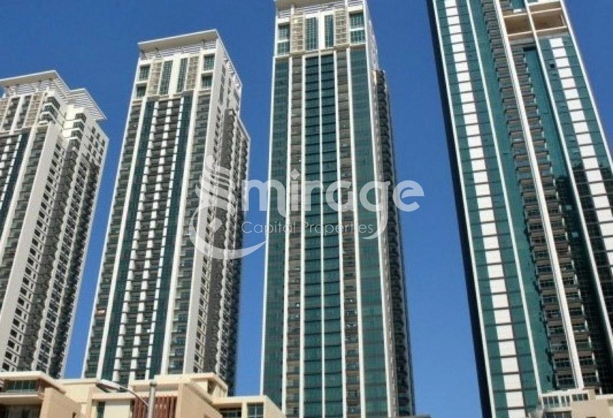 Elegant 3BR + Maid | Full Facilities | Prime Area-0-landscape