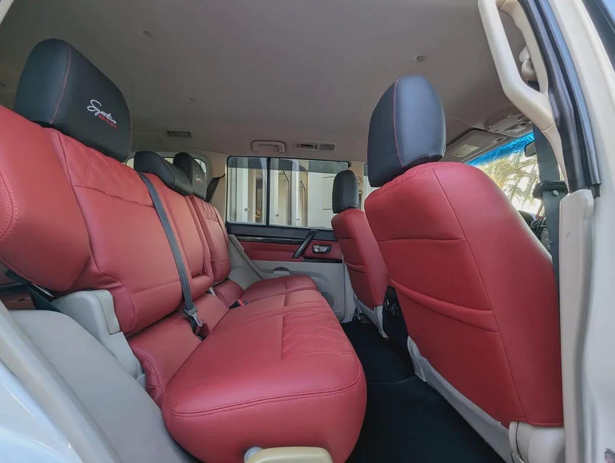 MITSUBISHI PAJERO 2015 GCC GLS MID OPTION IN EXCELLENT CONDITION-5-5