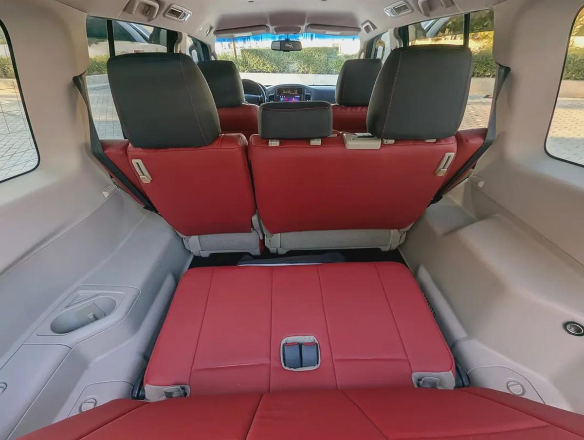 MITSUBISHI PAJERO 2015 GCC GLS MID OPTION IN EXCELLENT CONDITION-7-7