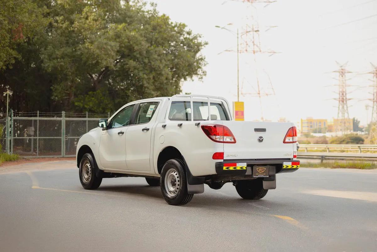 Mazda BT-50 | Double Cabin 4X4 | Manual | GCC Specs | Ref#M73264-3-3