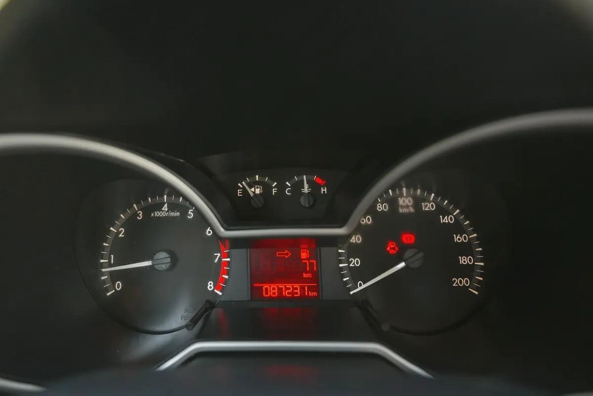 Mazda BT-50 | Double Cabin 4X4 | Manual | GCC Specs | Ref#M73264-13-13