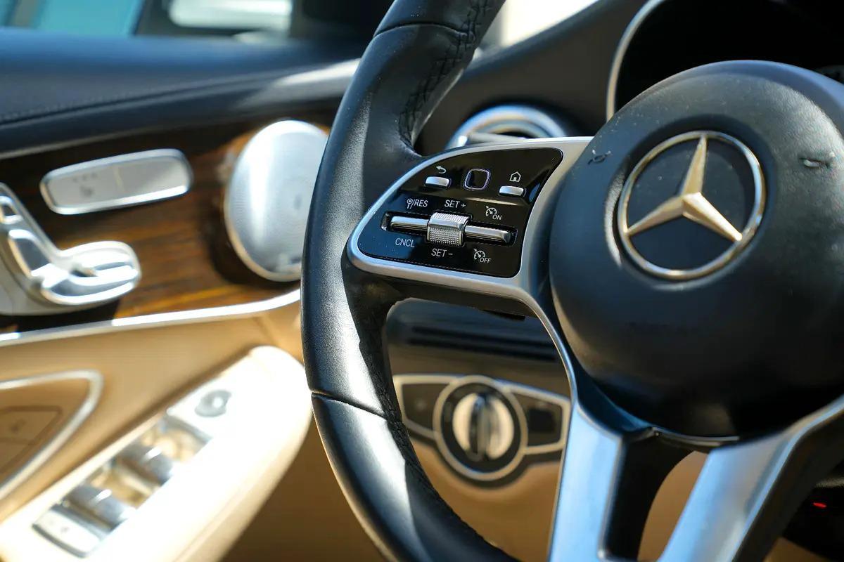 Mercedes-Benz GLC 300 4MATIC 2020 - American Specs-8-8
