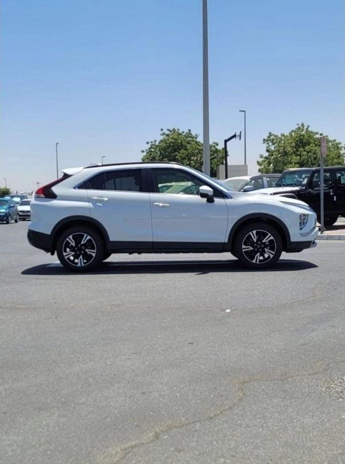 Mitsubishi Eclipse ECLIPSE CROSS 1.5L-1-1