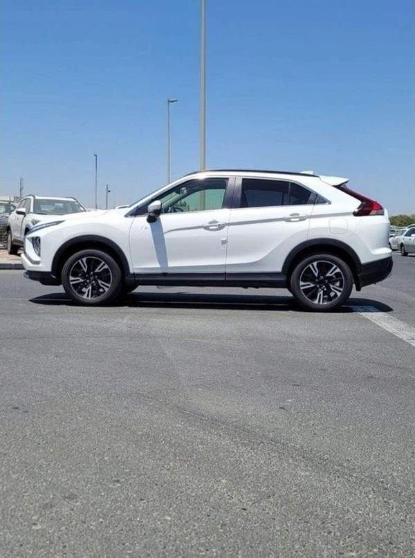 Mitsubishi Eclipse ECLIPSE CROSS 1.5L