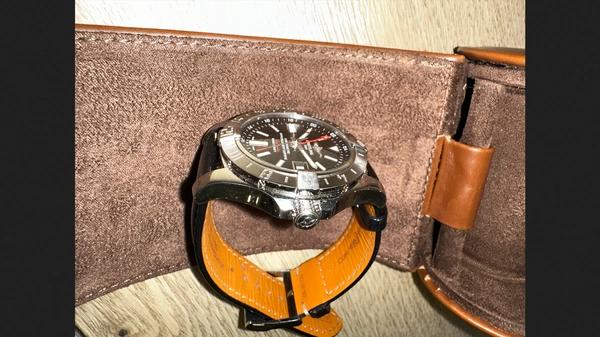 Breitling Avenger II GMT steel automatic men's watch A32390