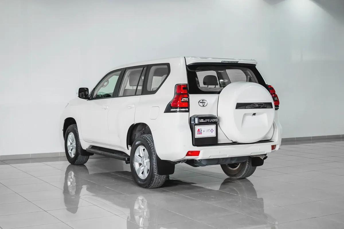 1 YR WARRANTY | GCC | 4.0L | AED 2333 PM-5-5