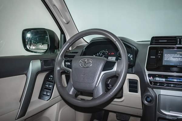 1 YR WARRANTY | GCC | 4.0L | AED 2333 PM