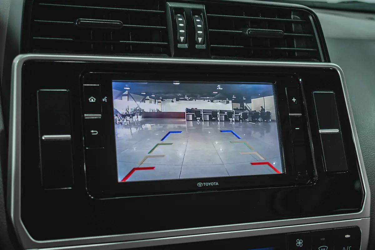 1 YR WARRANTY | GCC | 4.0L | AED 2333 PM-12-12