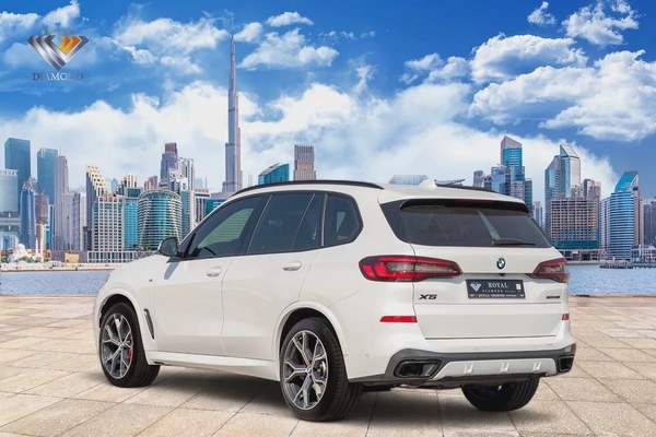 4,100 P.M | 0% Down-Payment | BMW Warranty+Service | xDrive40i M-Sport