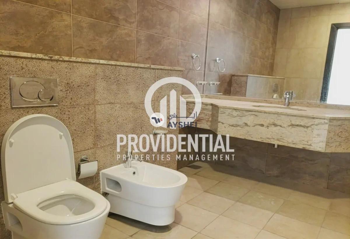 VILLA FOR RENT IN HILLS ABU DHABI, AL MAQTAA-10-10