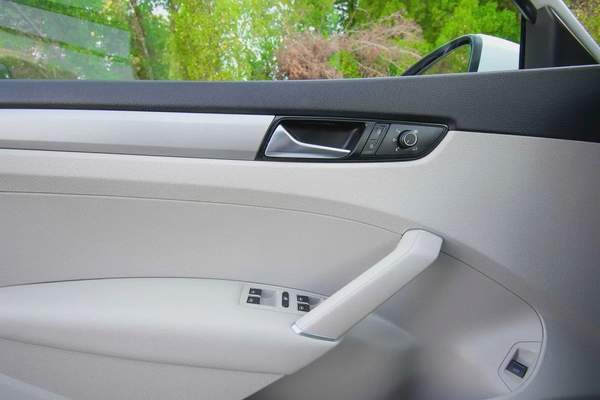 AED 756/Month | Passat Trendline | GCC Specs | REF#V19593