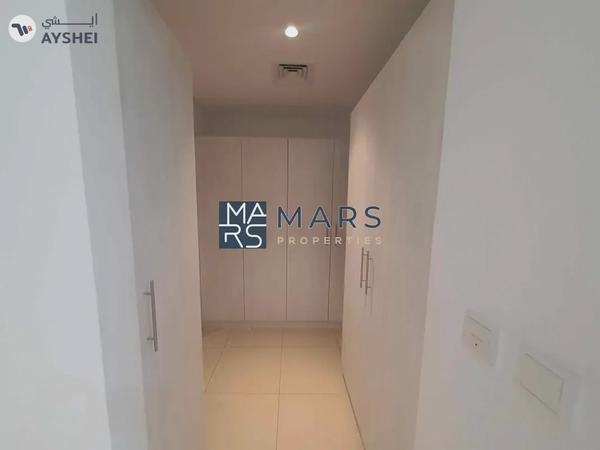 Luxury Townhouse / With Big Garden