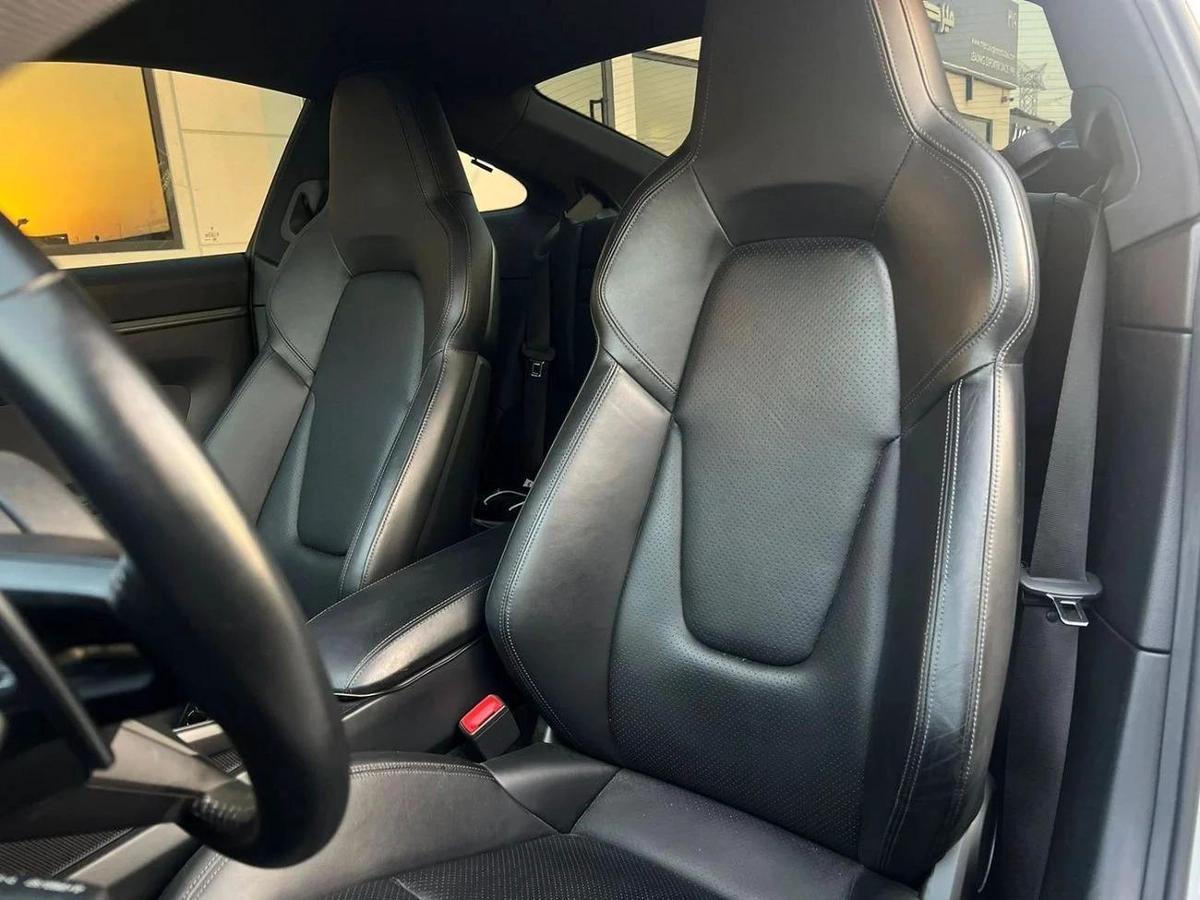 Used Porsche 911 2020-3-3