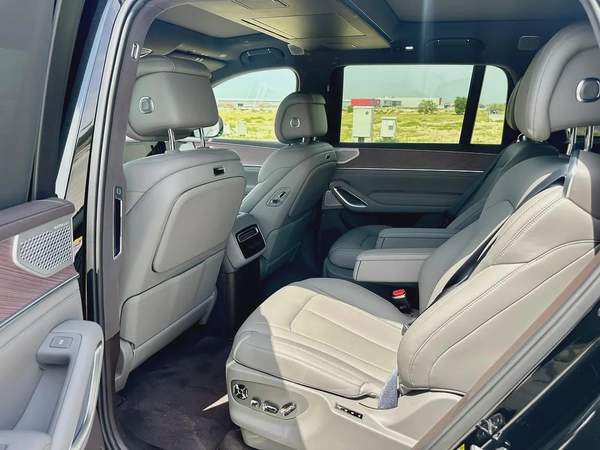 2025 Denza N9 Flagship - Brand New - Chinese Specs