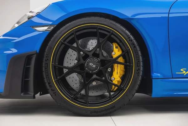 2025 PORSCHE 718 SPYDER RS