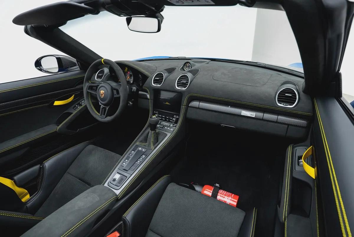 2025 PORSCHE 718 SPYDER RS-10-10