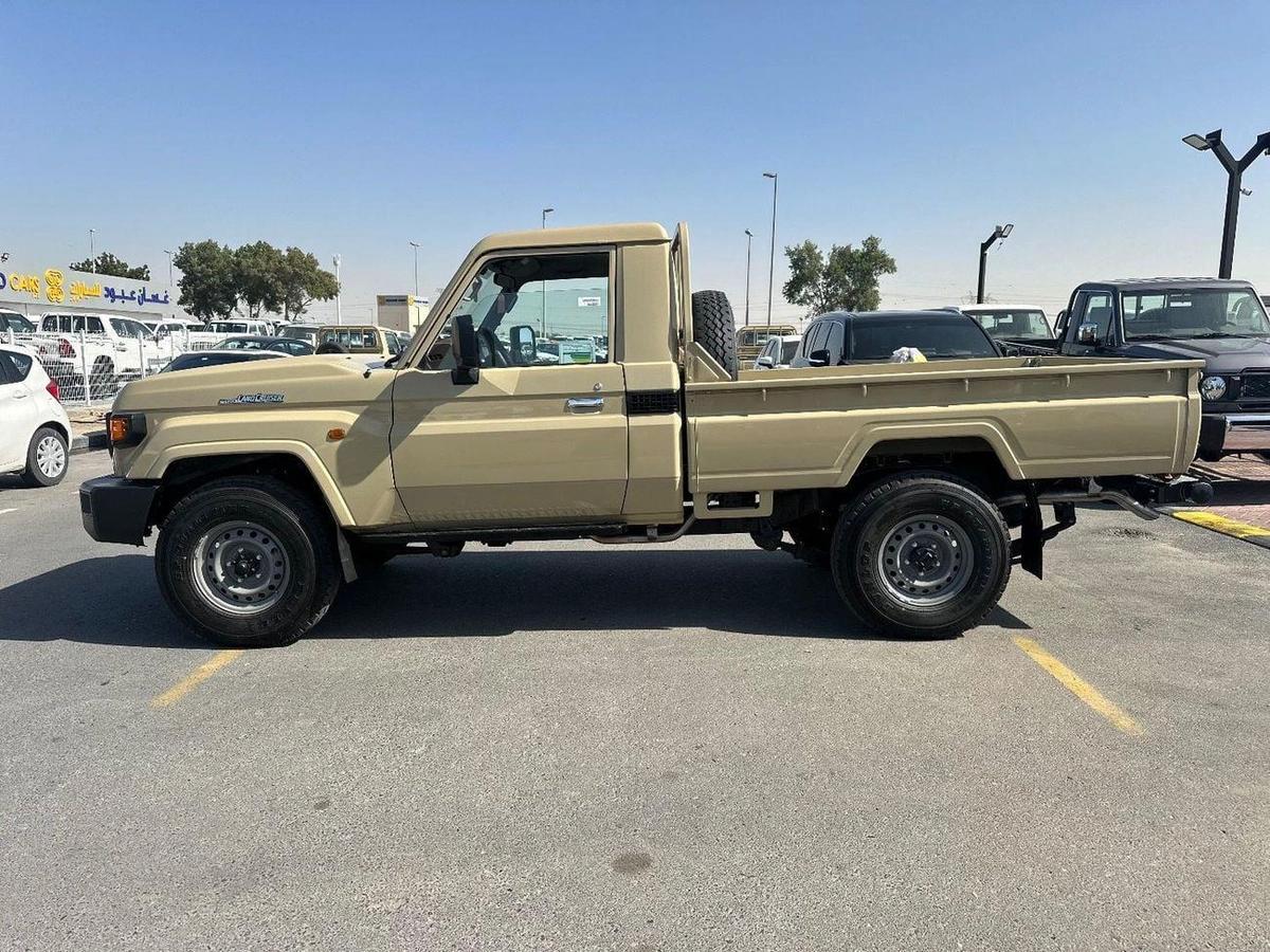Toyota Land Cruiser Pick Up Std 4.0L Single Cab Utility 4WD-12-12