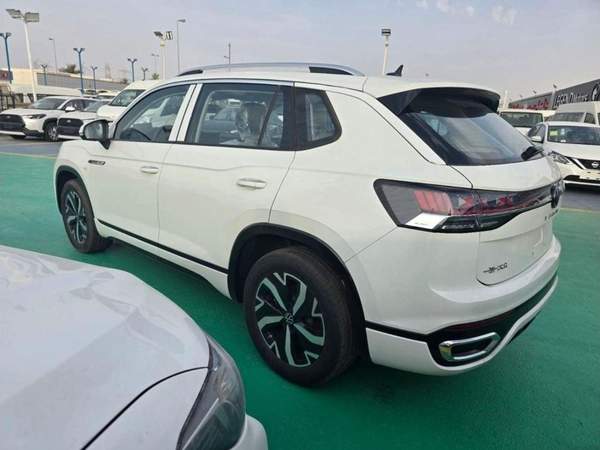 Volkswagen Tayron 1.4L HYBRID GTE FULL OPTIONS 2024