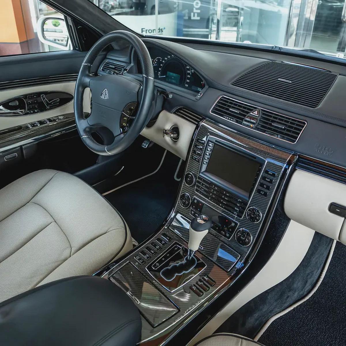 Maybach 57 S - 2009 - GCC Specs - 11,000KM-IMMCULATE CONDITION-18-18