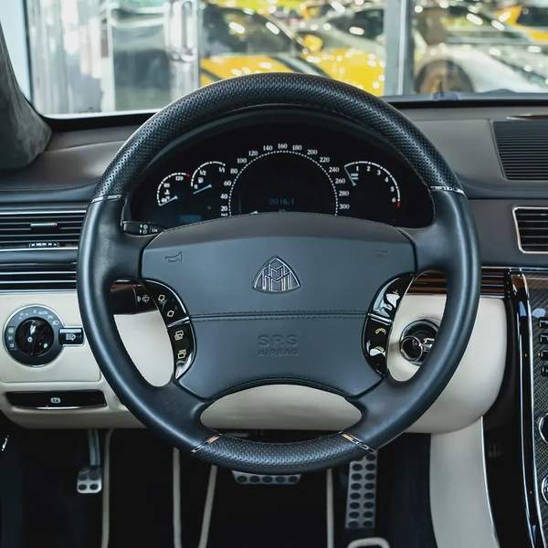 Maybach 57 S - 2009 - GCC Specs - 11,000KM-IMMCULATE CONDITION