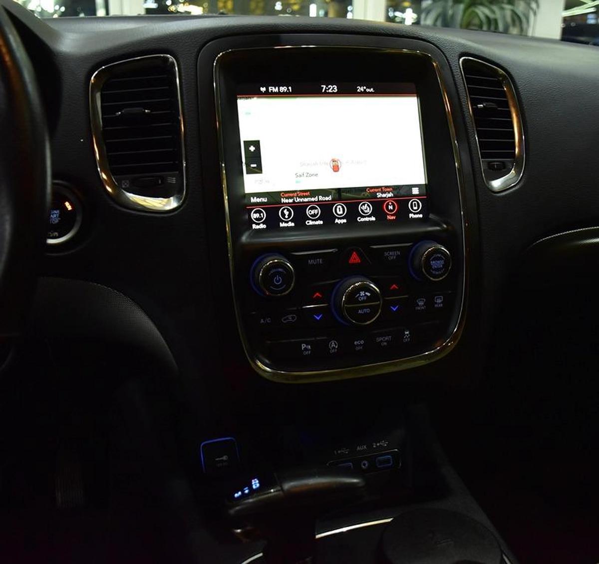 Dodge Durango GT ( 2018 Model ) in White Color GCC Specs-7-7