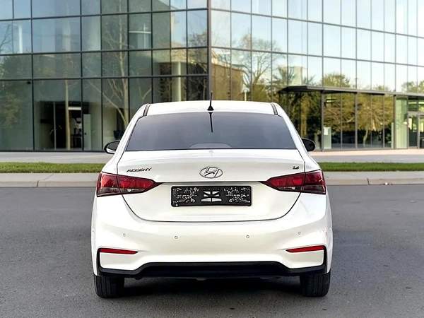 2021 Hyundai Accent GL - GCC Specs - Excellent Condition