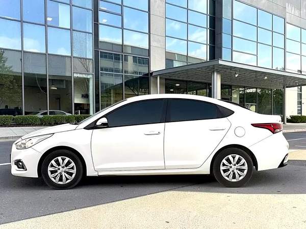 2021 Hyundai Accent GL - GCC Specs - Excellent Condition