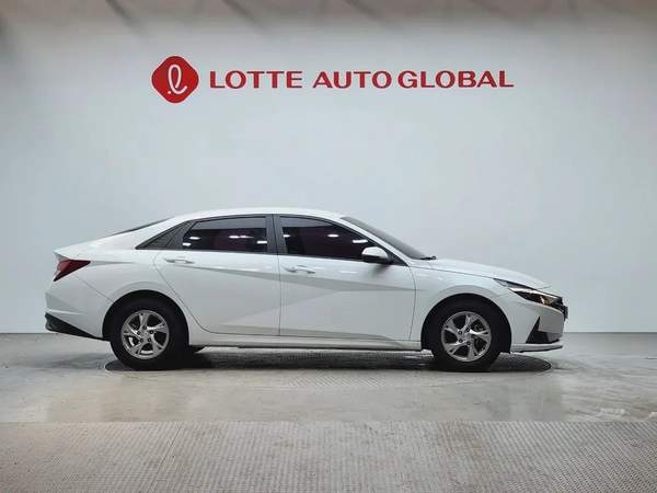 Hyundai Avante 2021 - Korean Specs - GCC Resale