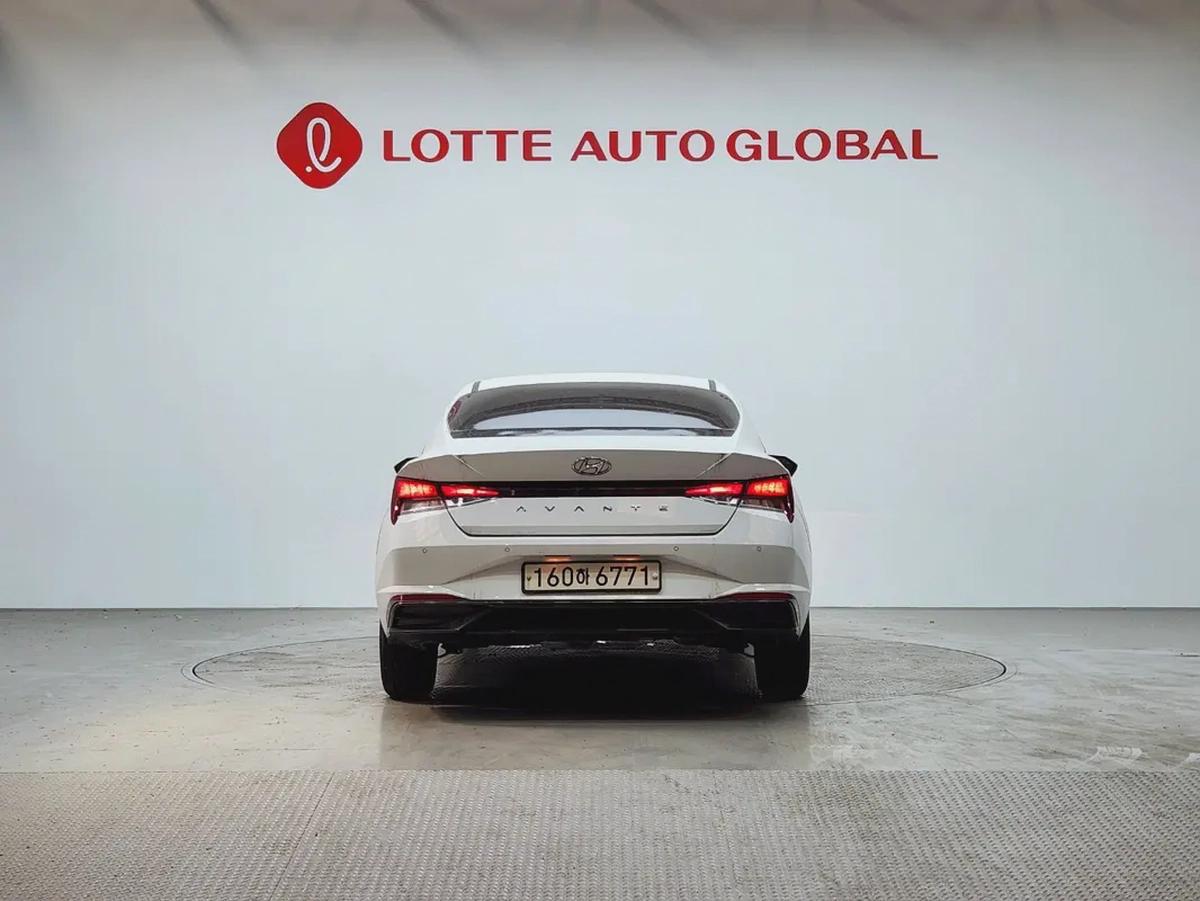 Hyundai Avante 2021 - Korean Specs - GCC Resale-4-4