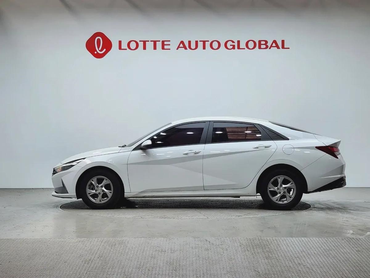 Hyundai Avante 2021 - Korean Specs - GCC Resale-6-6