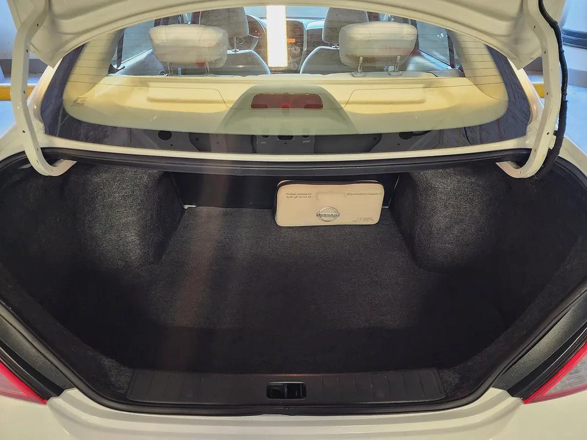 Nissan Sunny V4 1.5 2023 Model GCC Specs In Perfect Condition-16-16