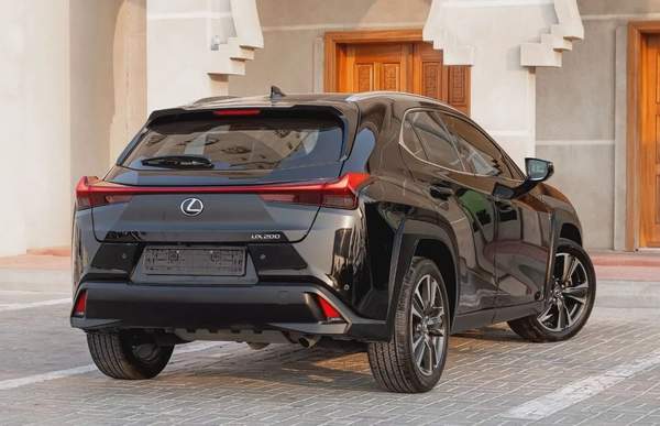LEXUS UX 200 2019