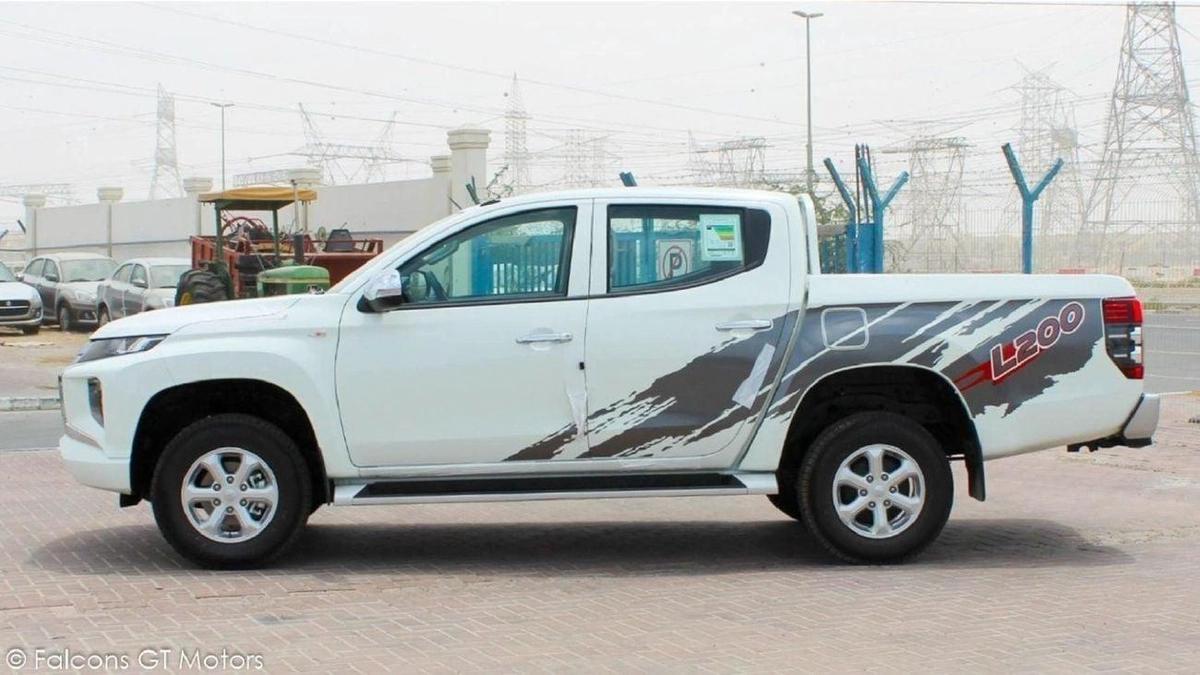 Mitsubishi L200 L200 2.4L DIESEL 4WD 2023-4-4