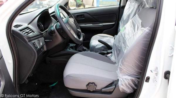 Mitsubishi L200 L200 2.4L DIESEL 4WD 2023